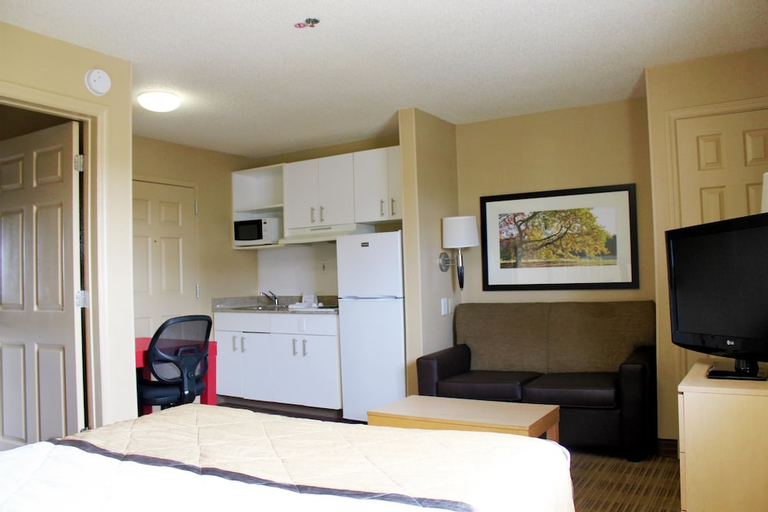 Bedroom 3, Extended Stay America Select Suites - Chesapeake - Churchland Blvd., Chesapeake