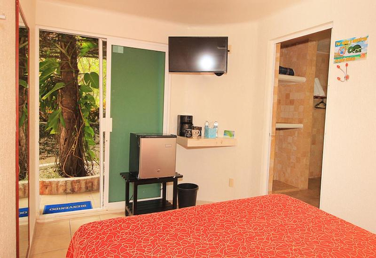 Bedroom 3, Bon Jesus Hotel, Tecolutla