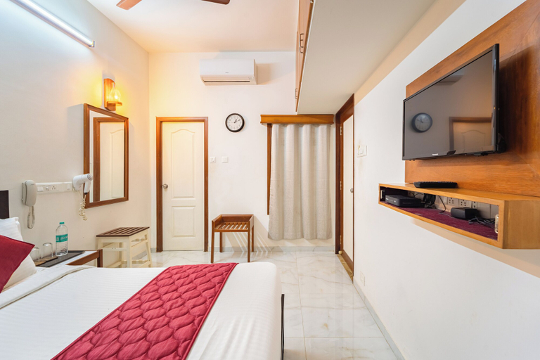 Bedroom 3, Roscotel Shara Inn Pondicherry, Viluppuram
