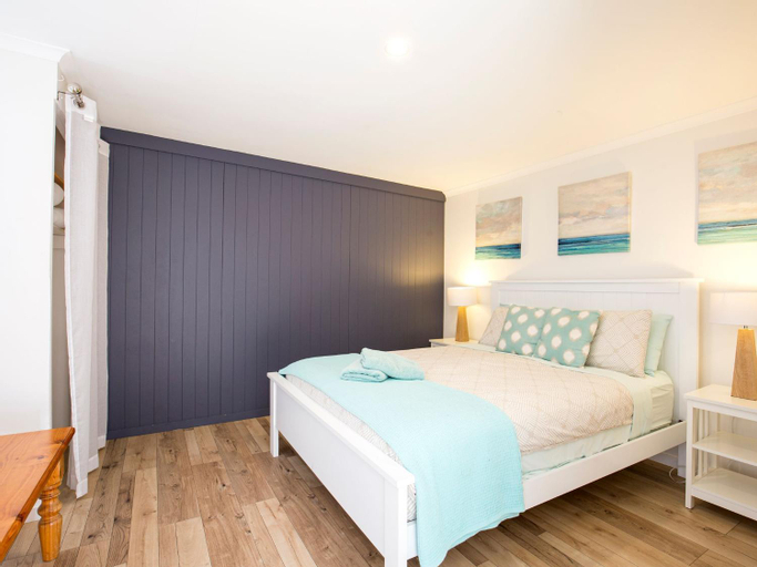 Bedroom 13