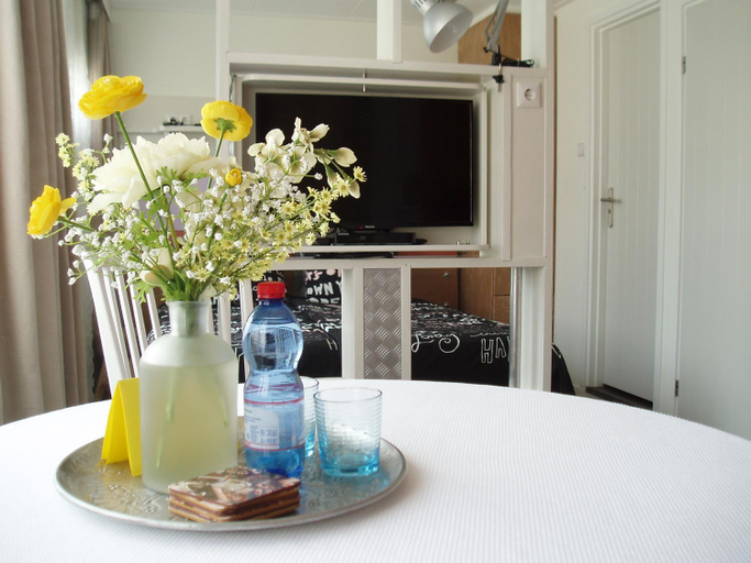 Others 4, Noordwester 45, Texel