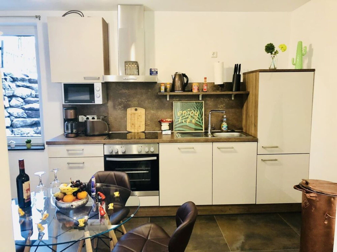Others 5, Cosy Apartment in Duisburg, Duisburg