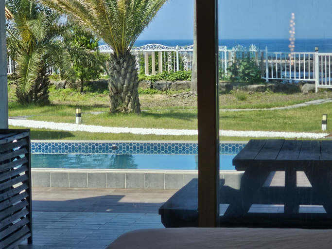 Swimming Pool 7