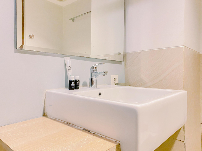 Bathroom 4