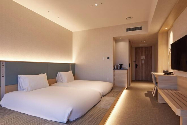 Bedroom 12