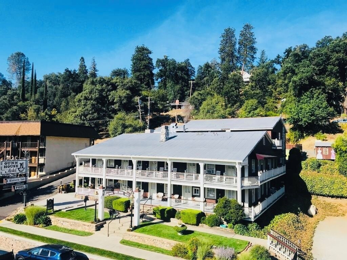 Exterior & Views 2, Gunn House Hotel, Tuolumne