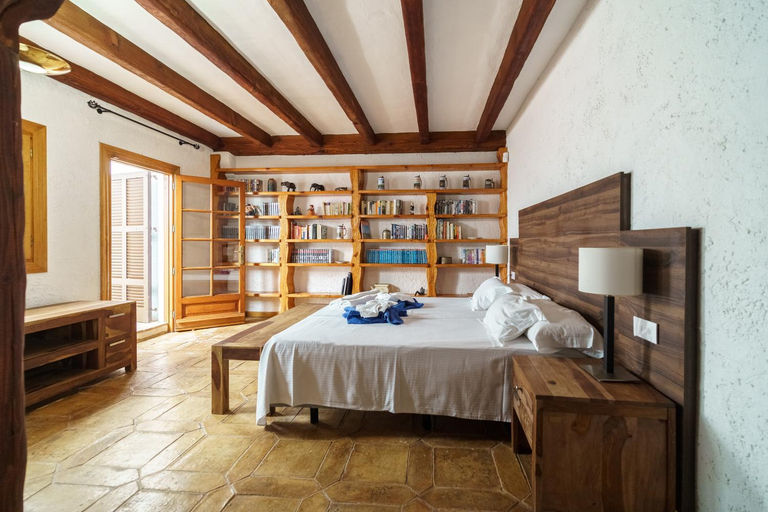 2, Villa de lujo en Playa de Fornells, Baleares