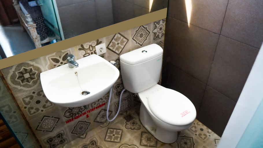 Bathroom 1