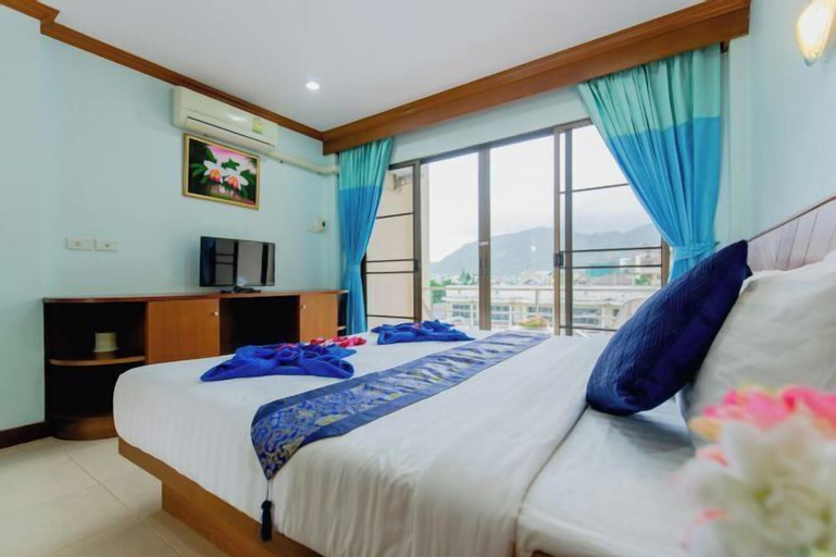 Bedroom 8
