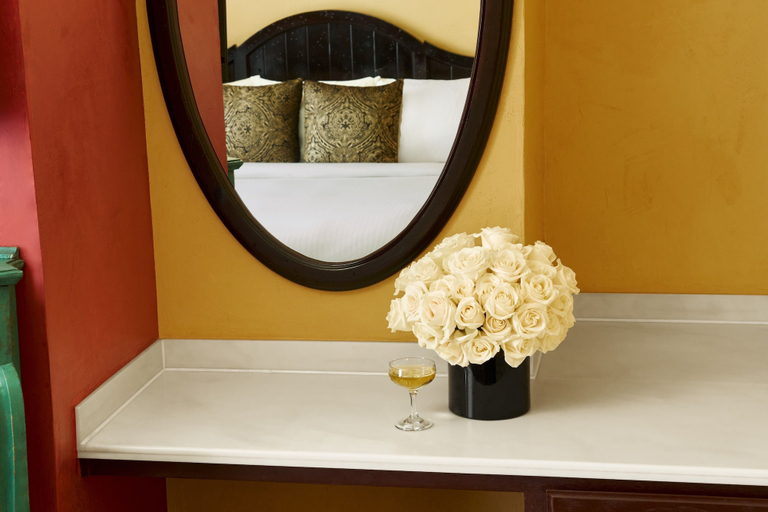 Bathroom 5, Petit Ermitage, Los Angeles