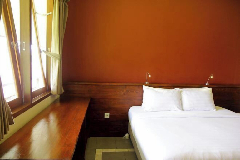 Bedroom 18
