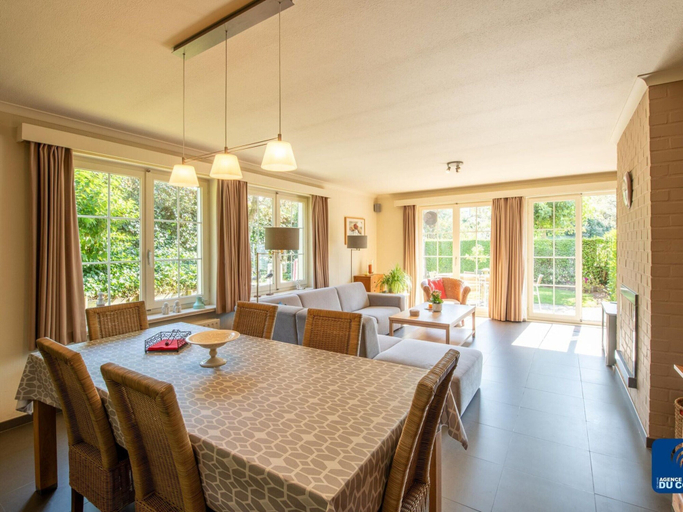 Others 5, Pet-friendly Villa Retreat, West-Vlaanderen