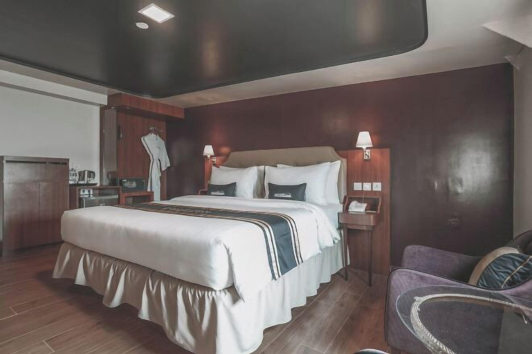 Bedroom 23