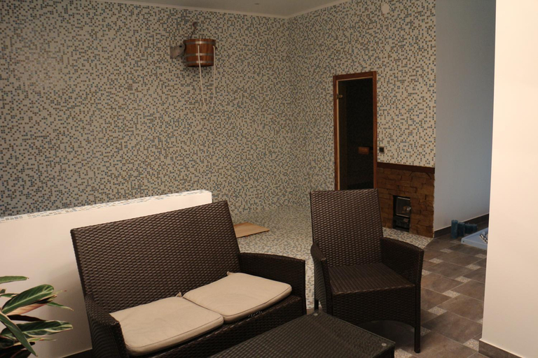 Others 3, West Wood ApartHotel, Velykobereznians'kyi