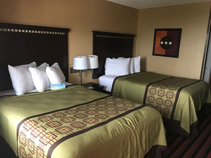 Bedroom 3, Days Inn by Wyndham Corpus Christi Beach, Nueces