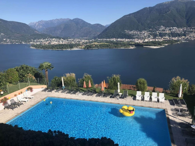 Pool 2, Holiday Apartment Casa Chimp 1, Locarno