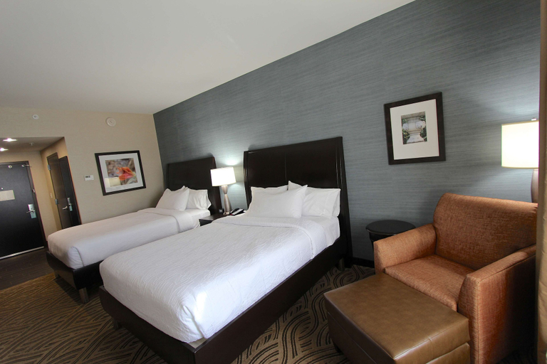 Bedroom 3, Hilton Garden Inn Findlay, Hancock