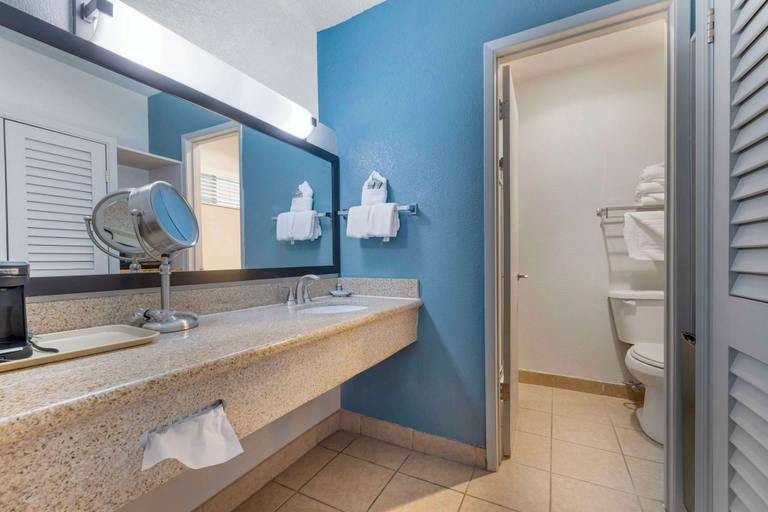 Bathroom 4, Best Western San Marcos Inn, San Luis Obispo