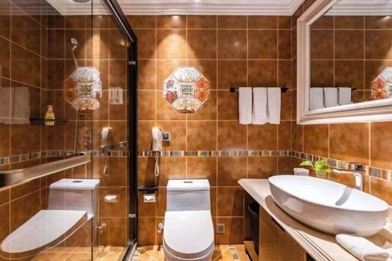 Bathroom 4, Sunny Hotel, Taizhou