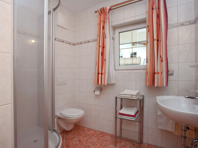 Bathroom, Apartment in Altenmarkt in Pongau Near ski Area, Sankt Johann im Pongau