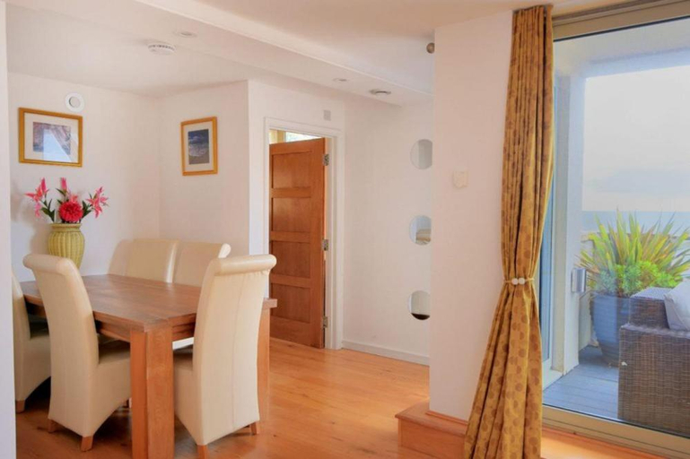 Others 3, Largigi offering two amazing panoramic sea front apartments, Dorset