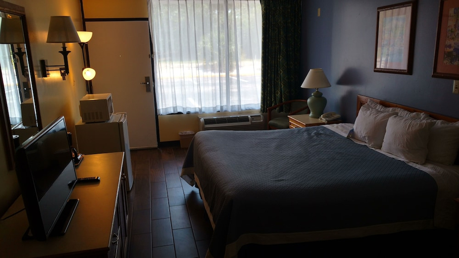 Bedroom 2, Rodeway Inn Davenport Champions Gate, Polk