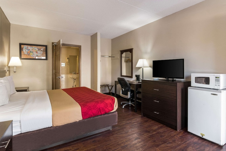 Bedroom 2, Econo Lodge Conyers GA, Rockdale