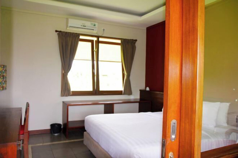 Bedroom 30