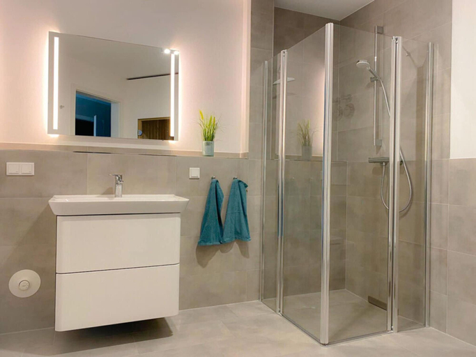 Bathroom 5, Beach Apartment With Sauna in a top Location, Dithmarschen