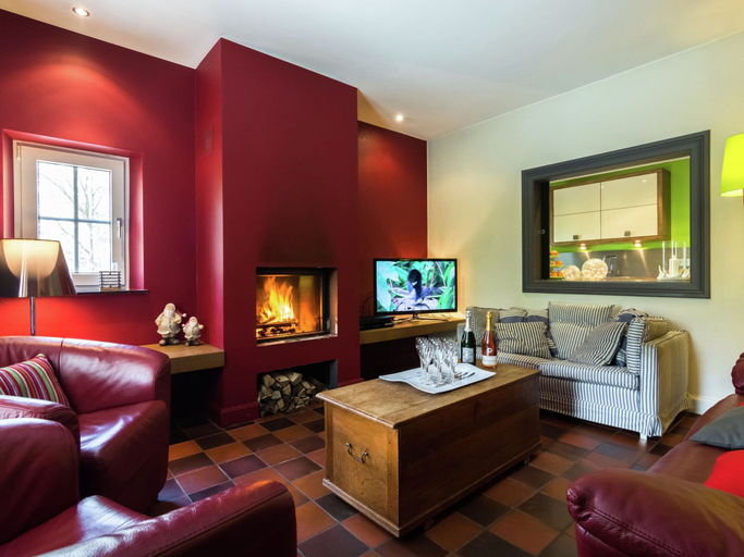Others 5, Nice House with Sauna, Fireplace, & Large Garden near Aubel, Liège