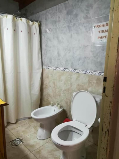 Bathroom, Posada Del Cielo, Ayacucho