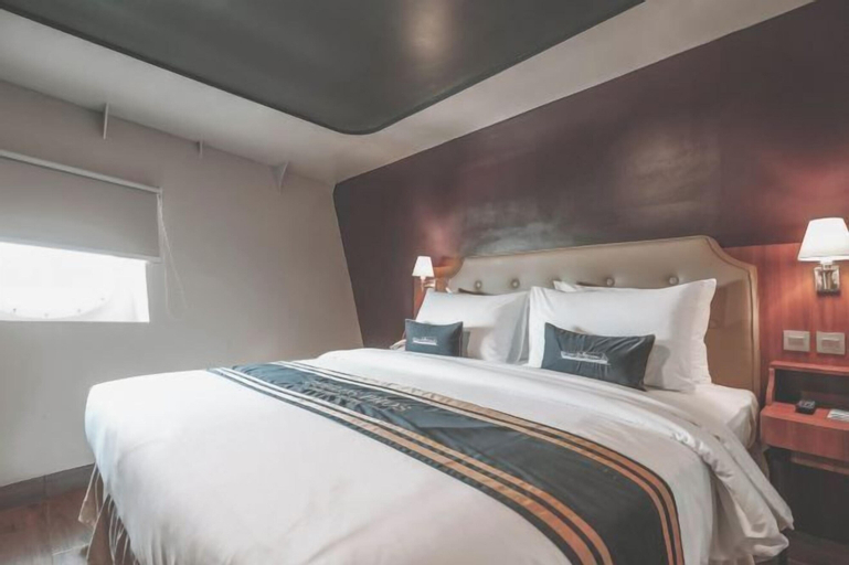Bedroom 7
