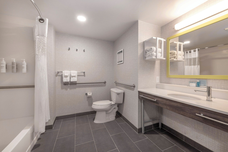 Others 5, Hampton Inn & Suites Burlington, NC, Alamance