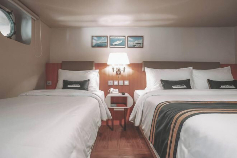Bedroom 28