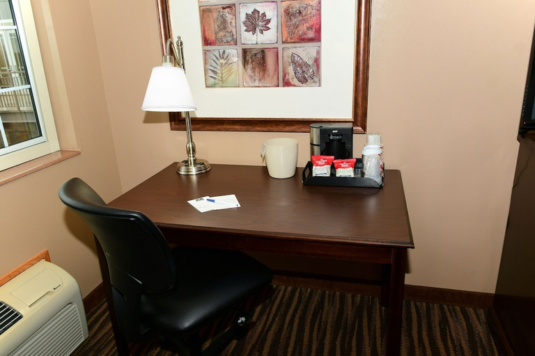 Others 5, Boulders Inn Amp Suites Denison, Crawford