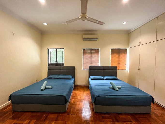 Bedroom 15