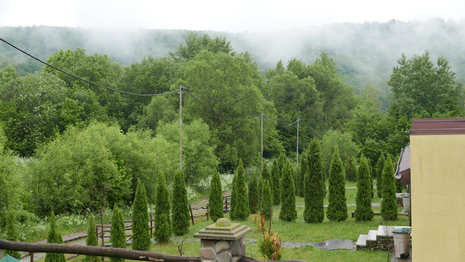 Others 2, West Wood ApartHotel, Velykobereznians'kyi