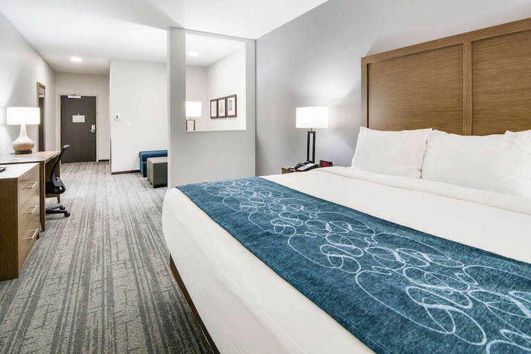 Bedroom 3, Comfort Suites DeSoto Dallas South, Dallas