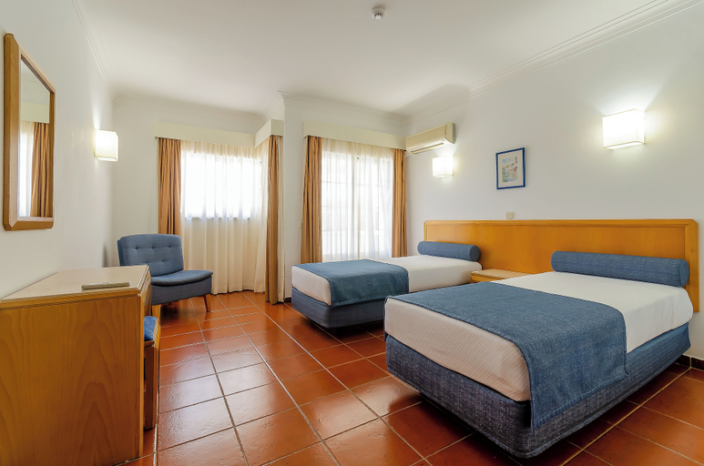 Bedroom 3, TURIM Estrela do Vau Hotel, Portimão