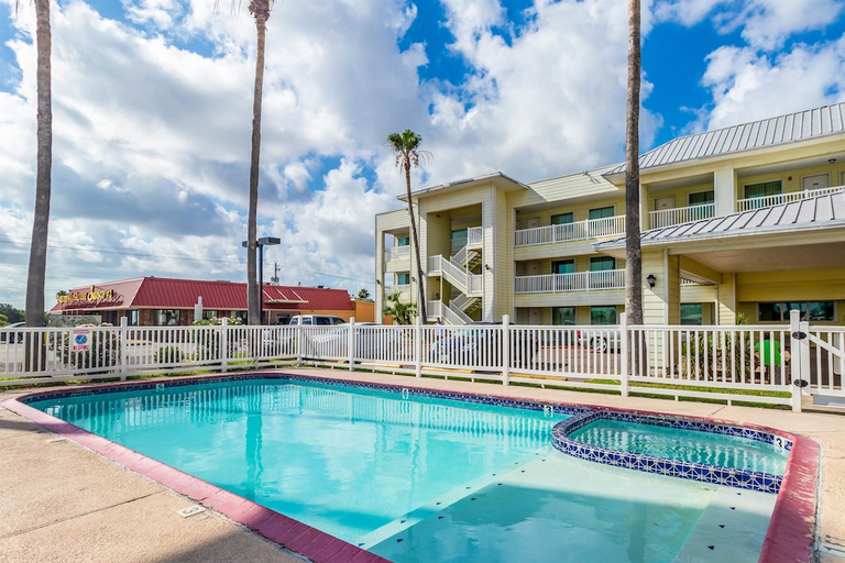 Sport & Beauty 4, Motel6 Corpus Christi, TX - North, Nueces