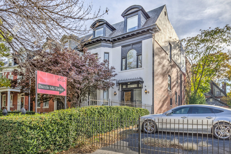 Exterior & Views 2, Historic Haven | JZ Vacation Rentals, Saint Louis