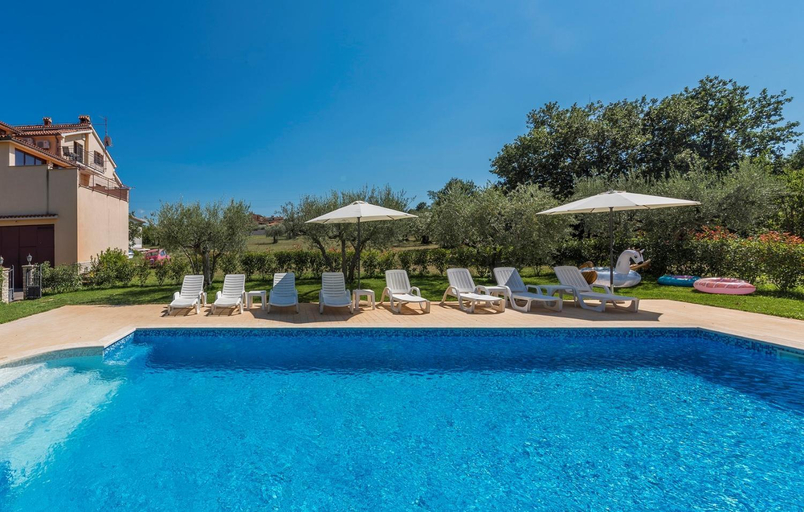 Others 3, Apartment Complex Vetrina-Shared Pool, Poreč