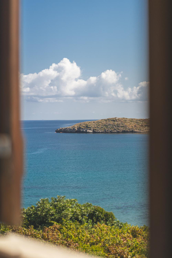 Others 5, Kera Studios, Crete