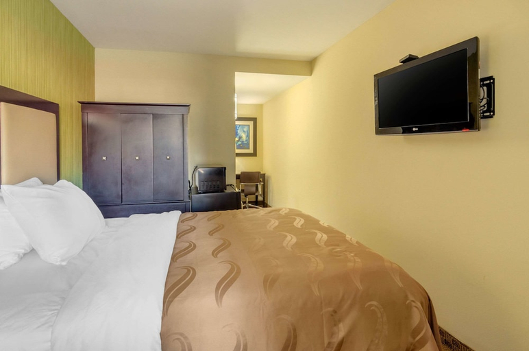 Bedroom 3, Quality Inn Covington Downtown, Covington