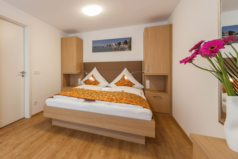 Bedroom, Seehotel BelRiva, Bodenseekreis