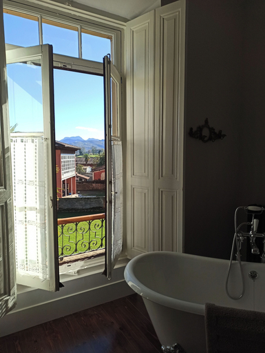 Bathroom 3, LA VENTA DE MIYARES - CASA DE INDIANOS, Asturias