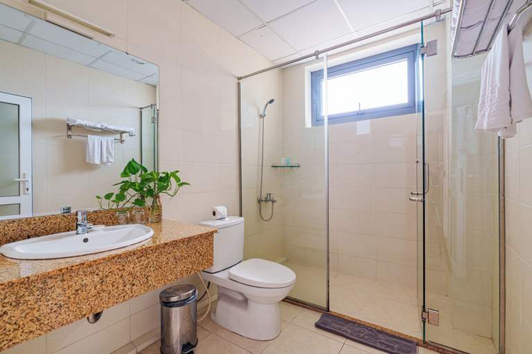 Bathroom 4, T78 Hotel, District 3