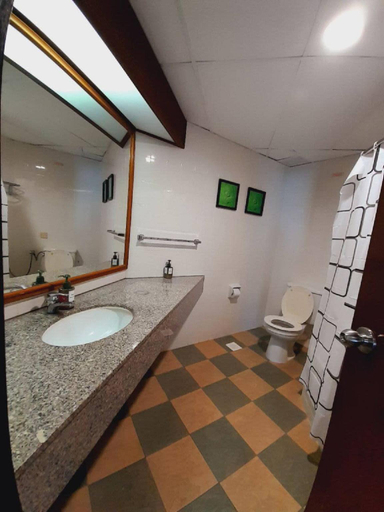 Bathroom 4, Rainbow Paradise Homestay @ Tanjung Bungah, Penang Island