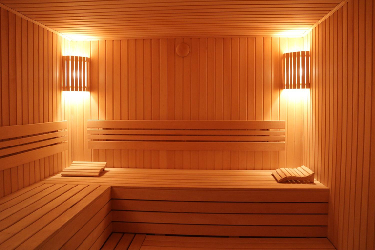 Others 5, West Wood ApartHotel, Velykobereznians'kyi