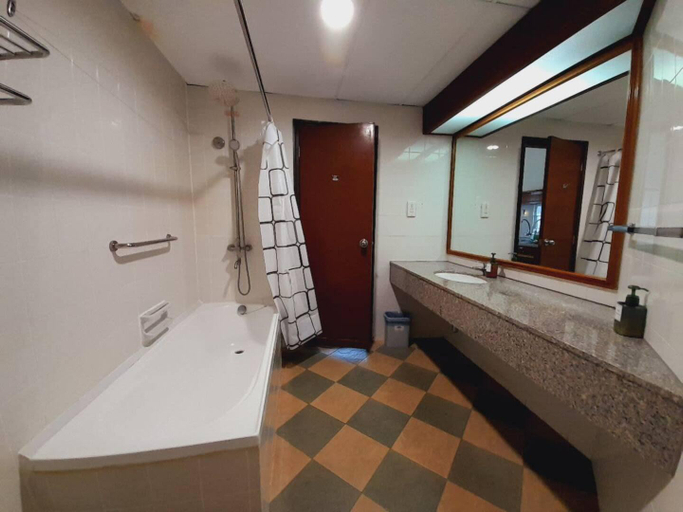 Bathroom 3, Rainbow paradise at Tanjung Bungah, Penang Island